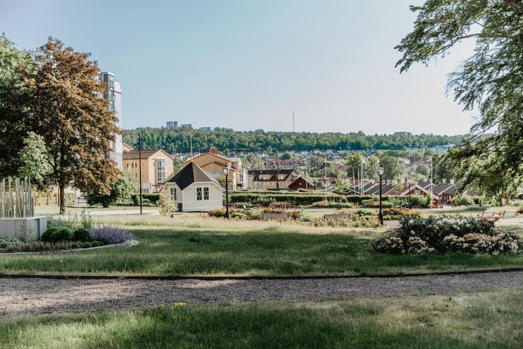 Hotel Slottsvillan Huskvarna Eksteriør bilde