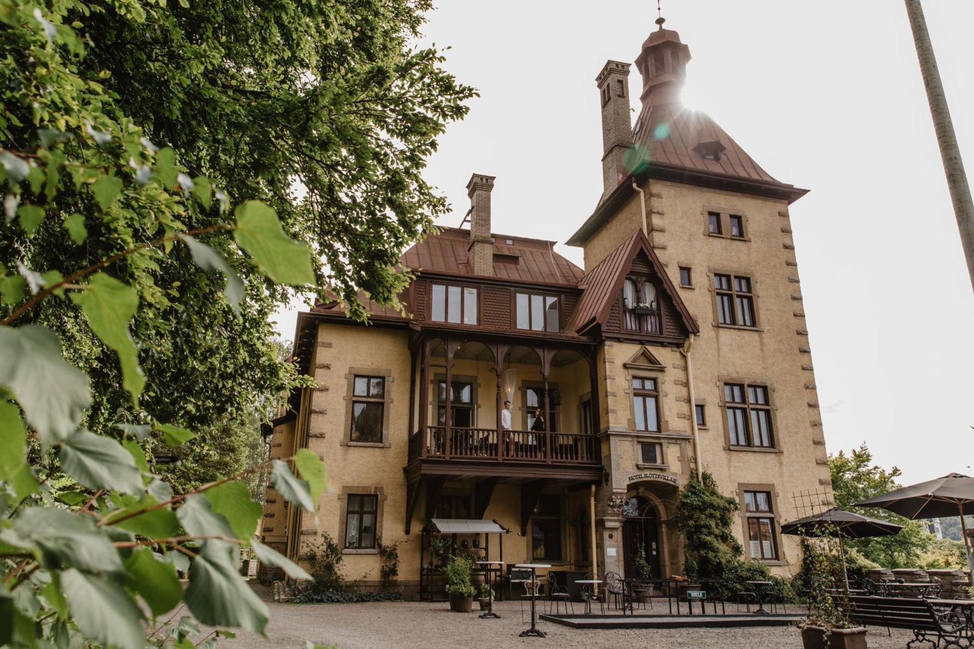 Hotel Slottsvillan Huskvarna Eksteriør bilde